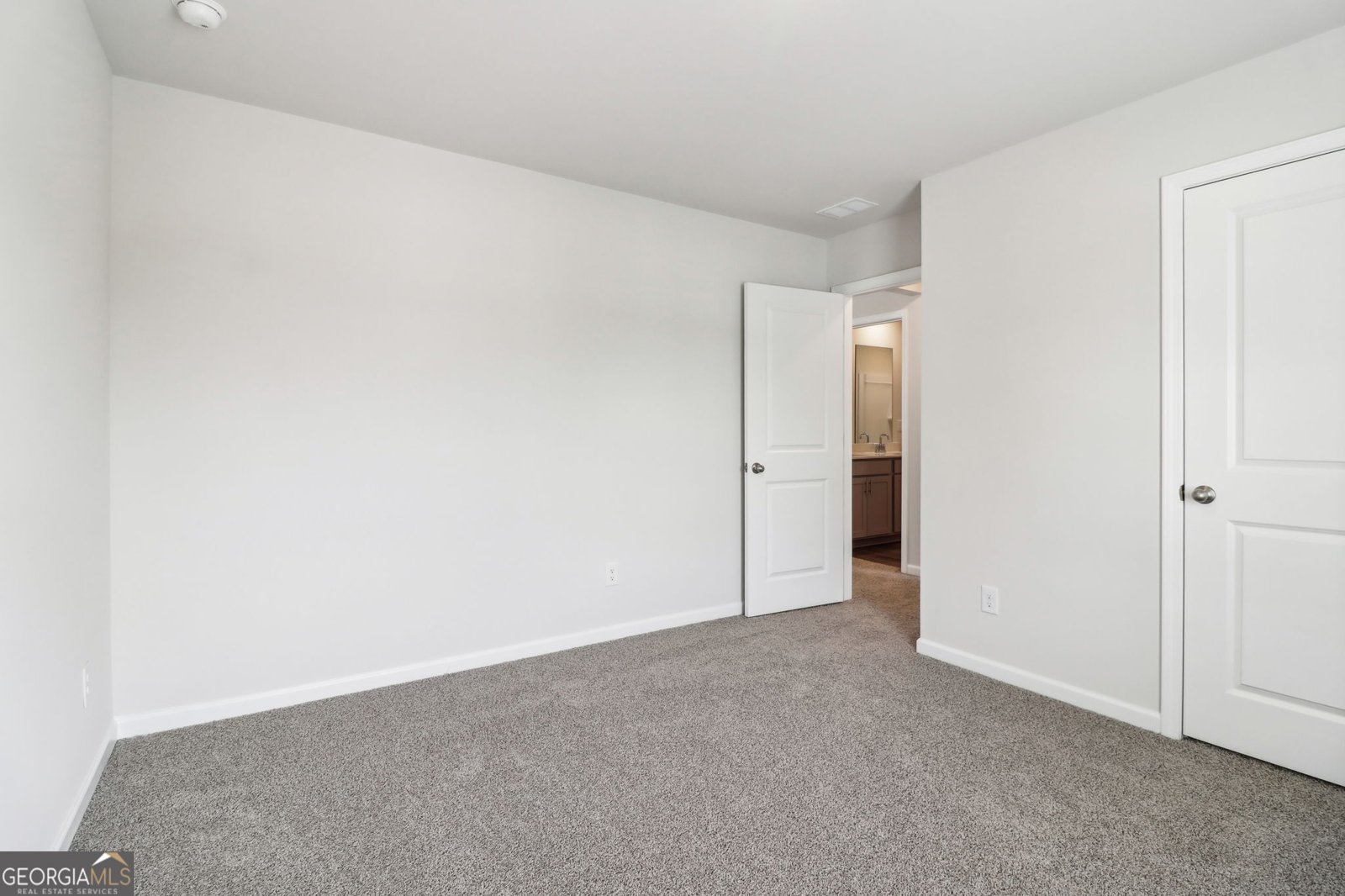 2762 Aralynn Way College Park - 30