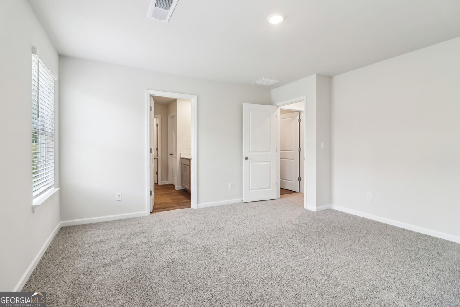 2762 Aralynn Way College Park - 44