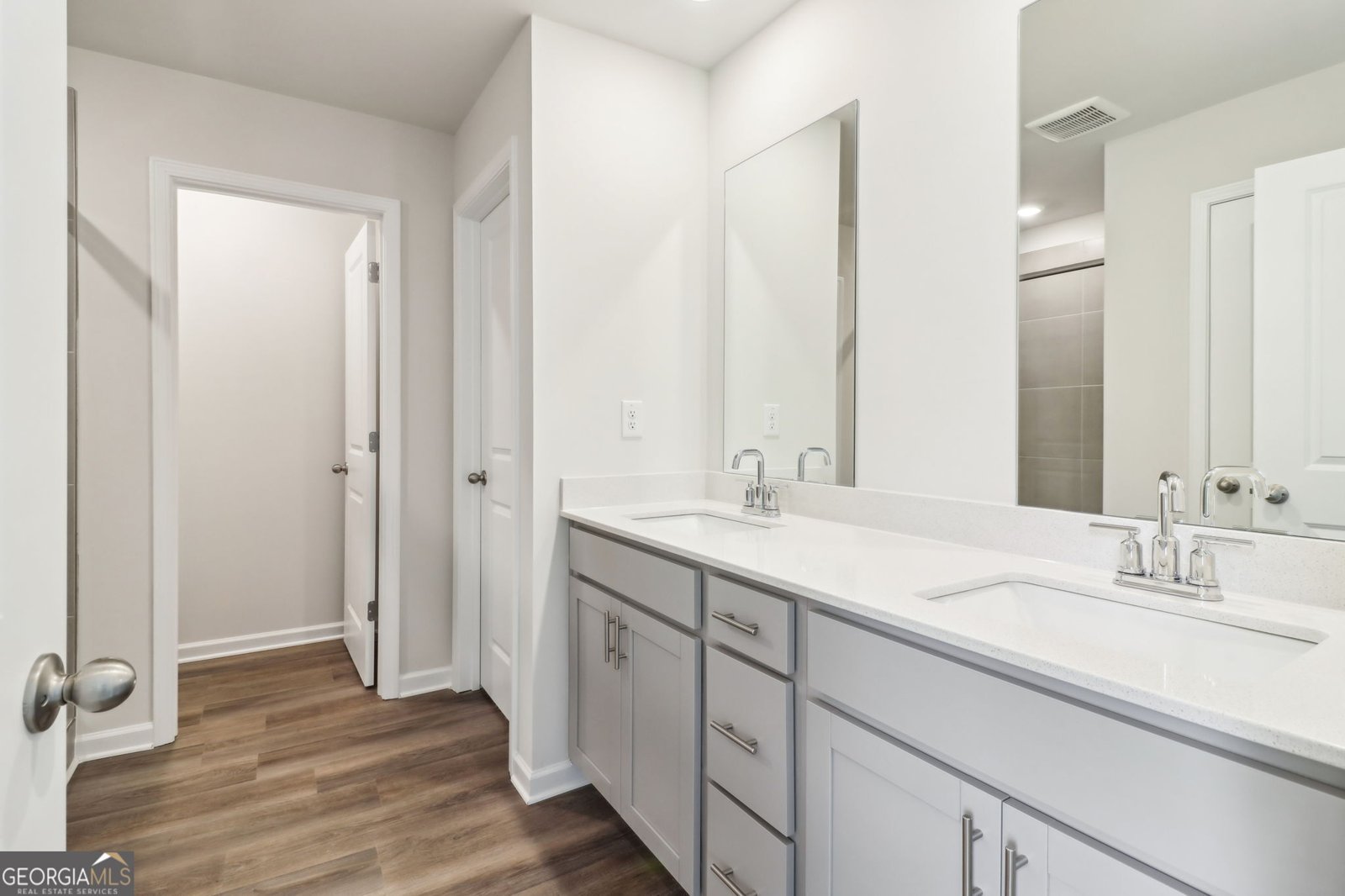 2762 Aralynn Way College Park - 46