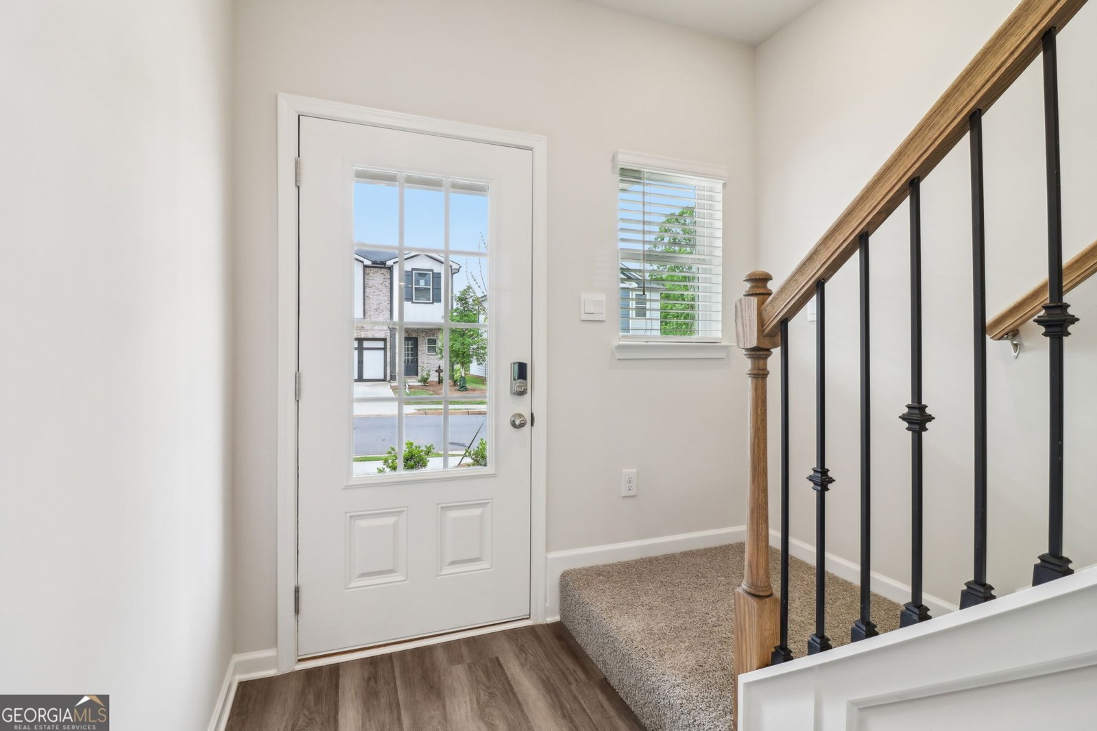 2762 Aralynn Way College Park - 5