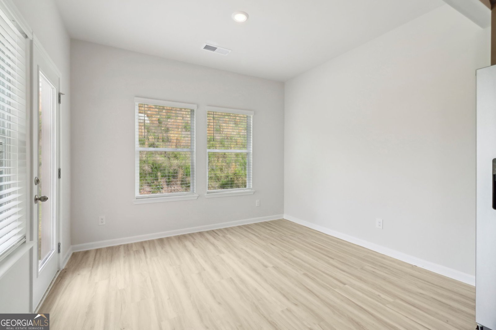 2764 Aralynn Way College Park - 12