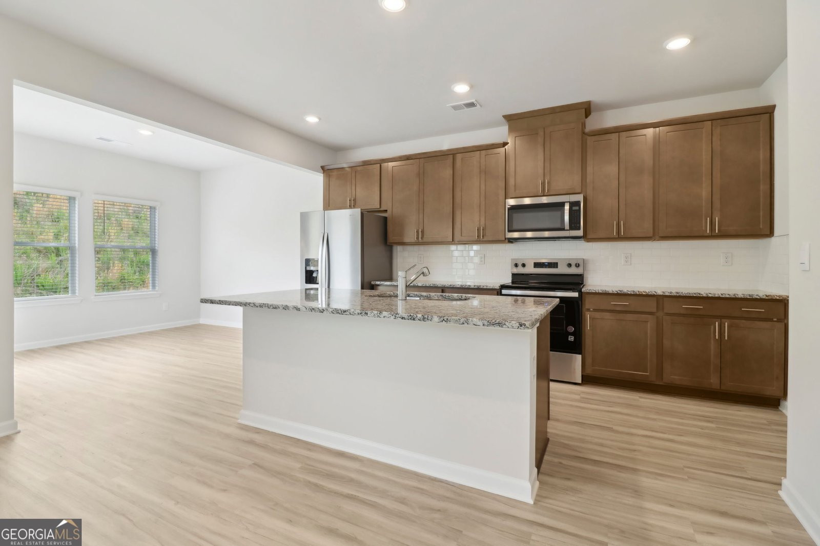 2764 Aralynn Way College Park - 15