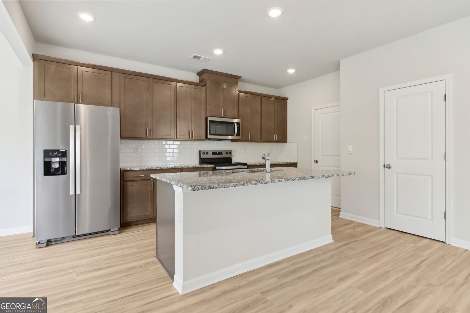 2764 Aralynn Way College Park - 17