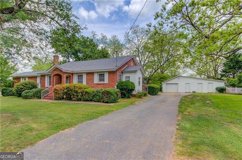 362 Sims Street Maysville - 2