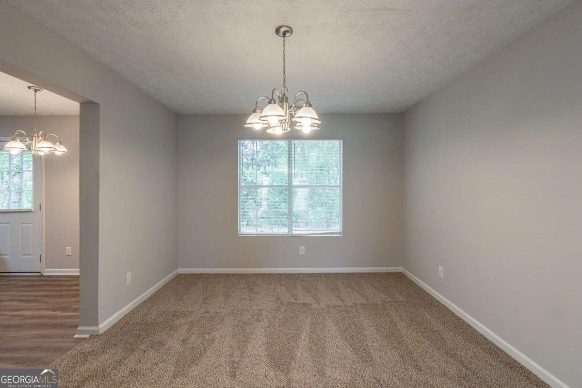 6205 Leverett Drive Lithonia - 6