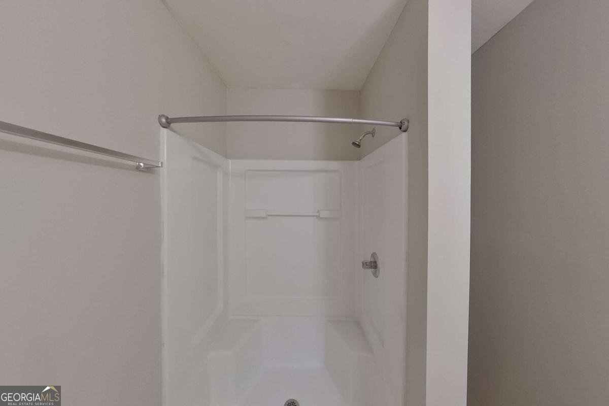 2200 Larchwood Road Atlanta - 18