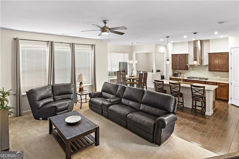 1318 Crestwind Road Kennesaw - 23