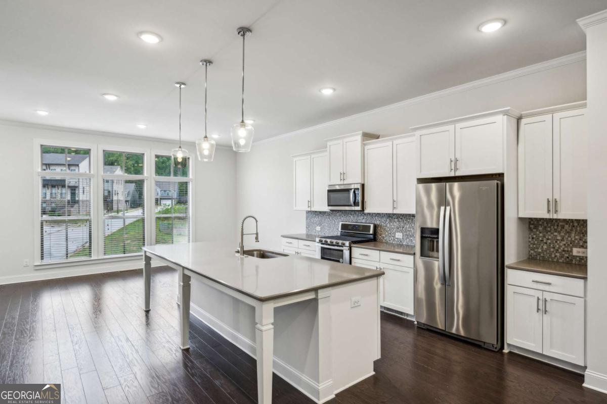 687 Avondale Creek Drive Decatur - 9