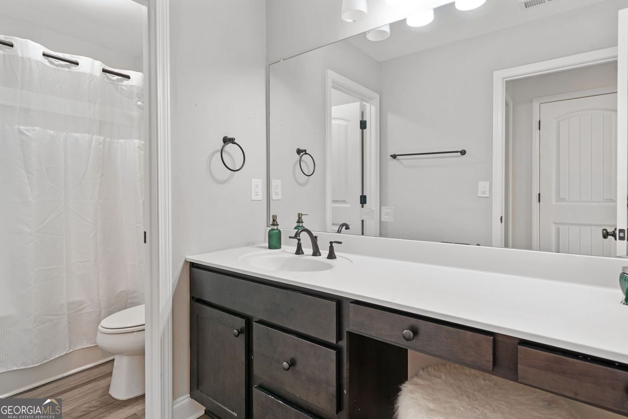 7935 WELCH Ball Ground - 18