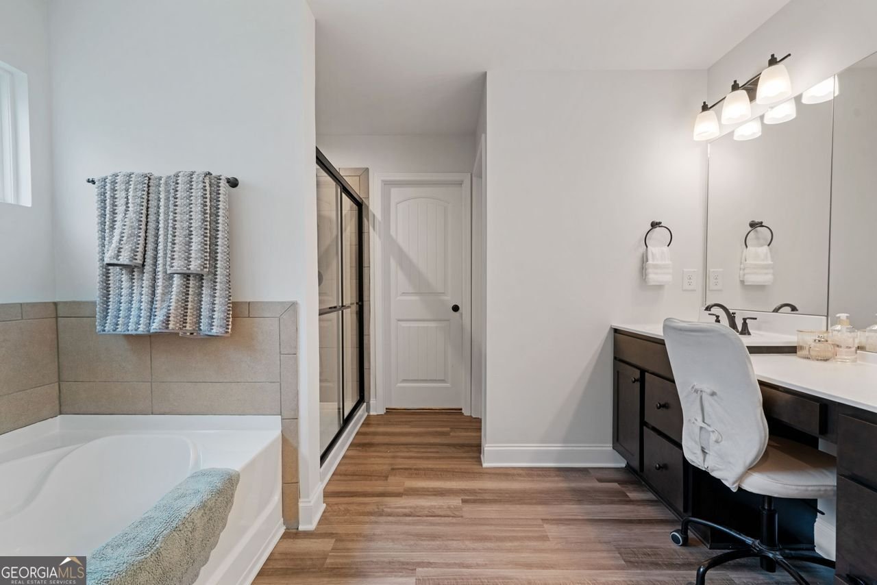7935 WELCH Ball Ground - 24
