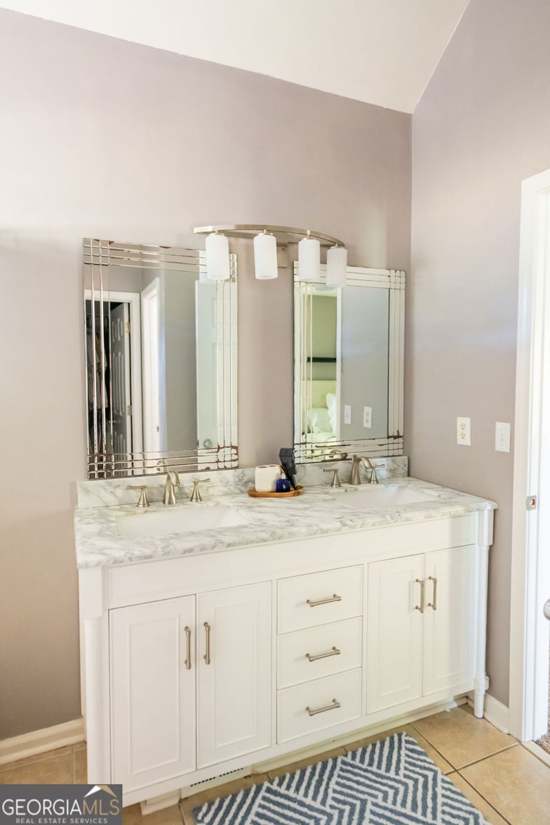 305 Ashville Court Macon - 21