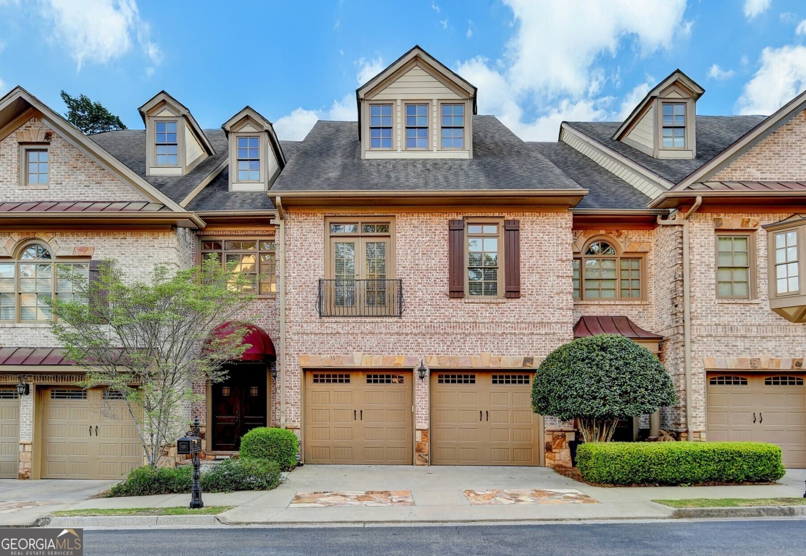 6273 Clapham Lane Johns Creek - 1