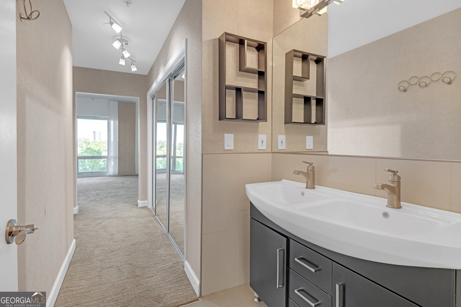 3475 Oak Valley Road Atlanta - 25
