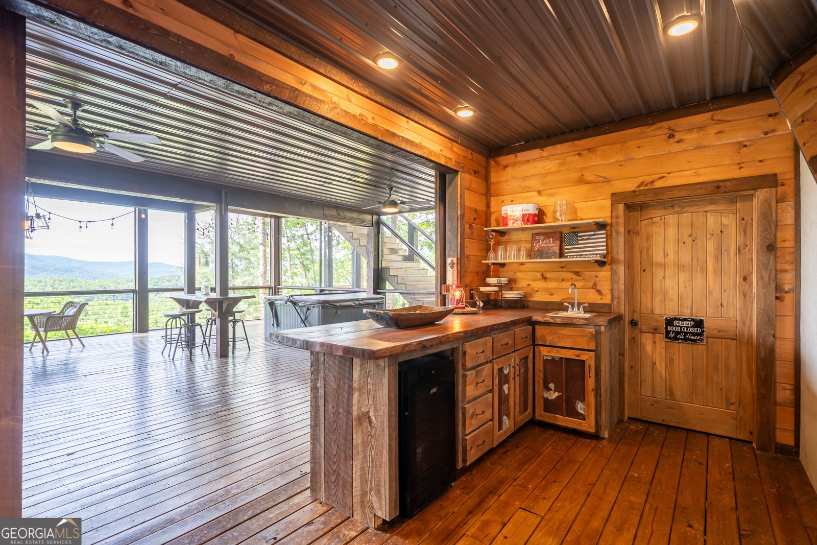 220 Firefly Road Blue Ridge - 37