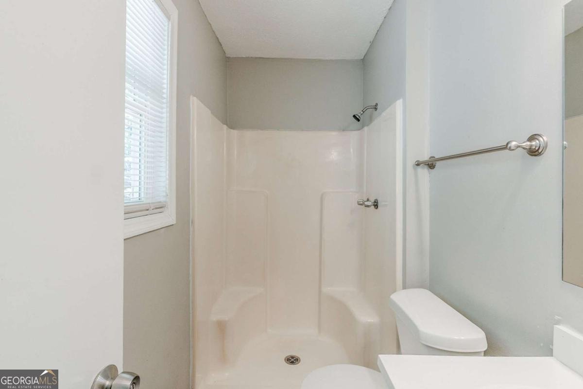1665 Dunbarton Drive Lithonia - 17