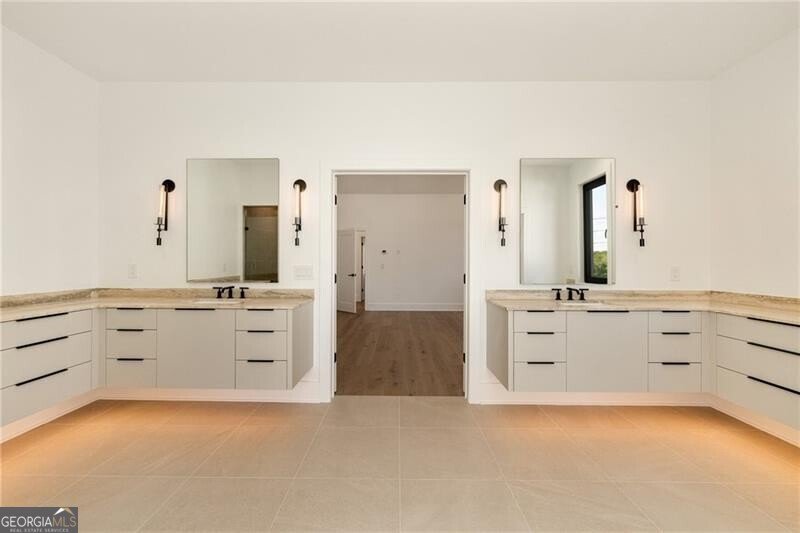 12690 Ebenezer Pond Court Milton - 27