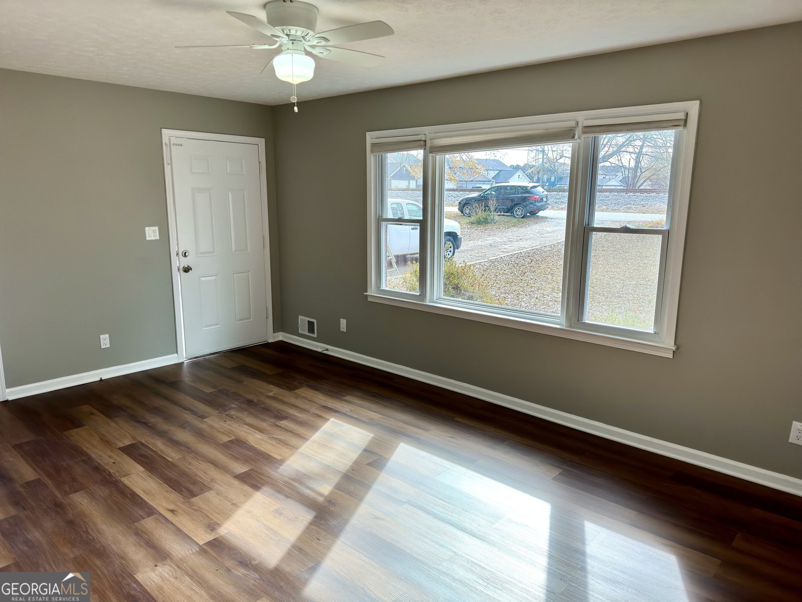 1277 4th Avenue Auburn - 2