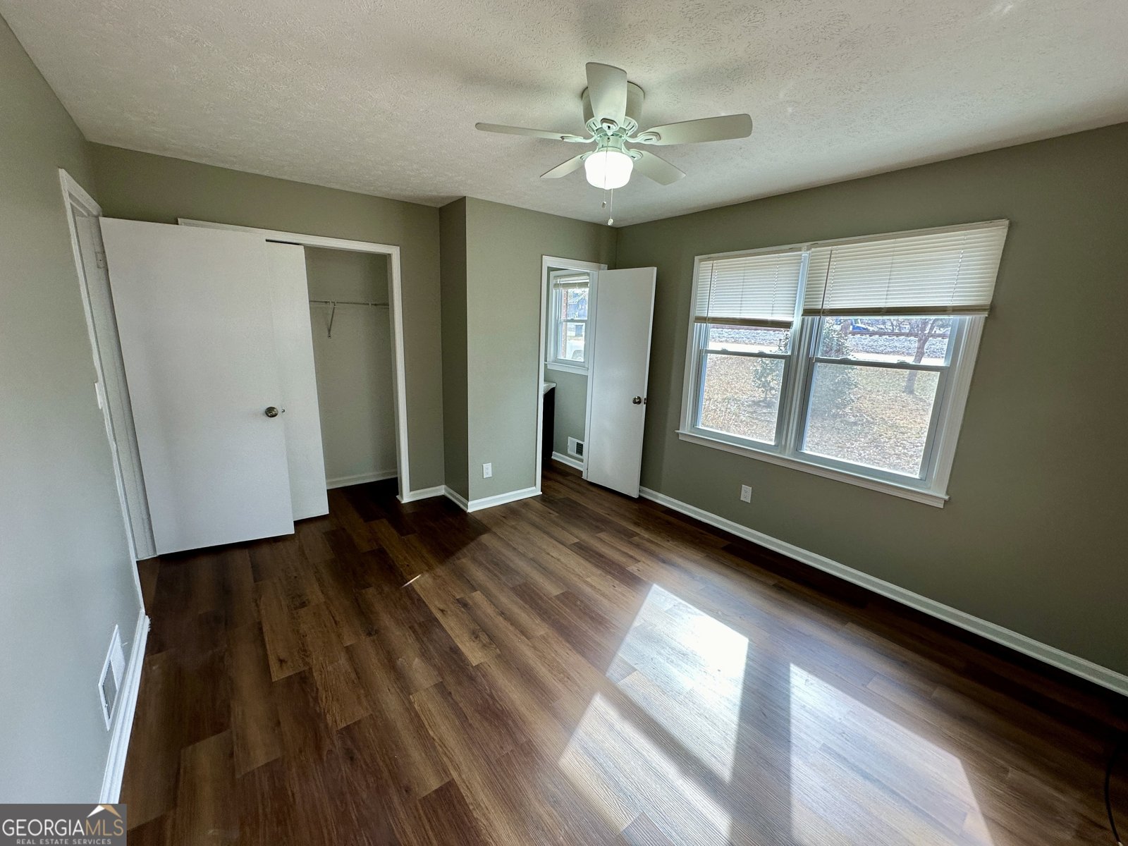 1277 4th Avenue Auburn - 5