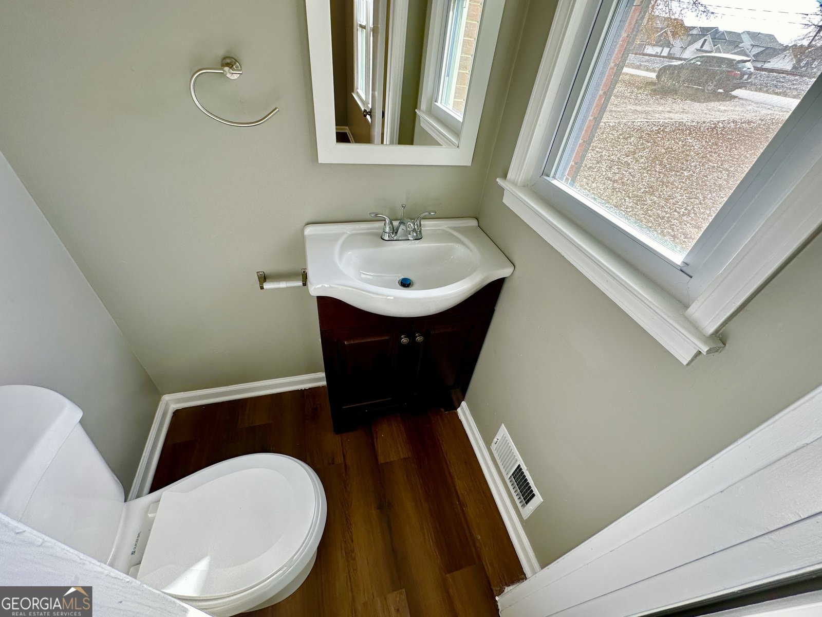 1277 4th Avenue Auburn - 6