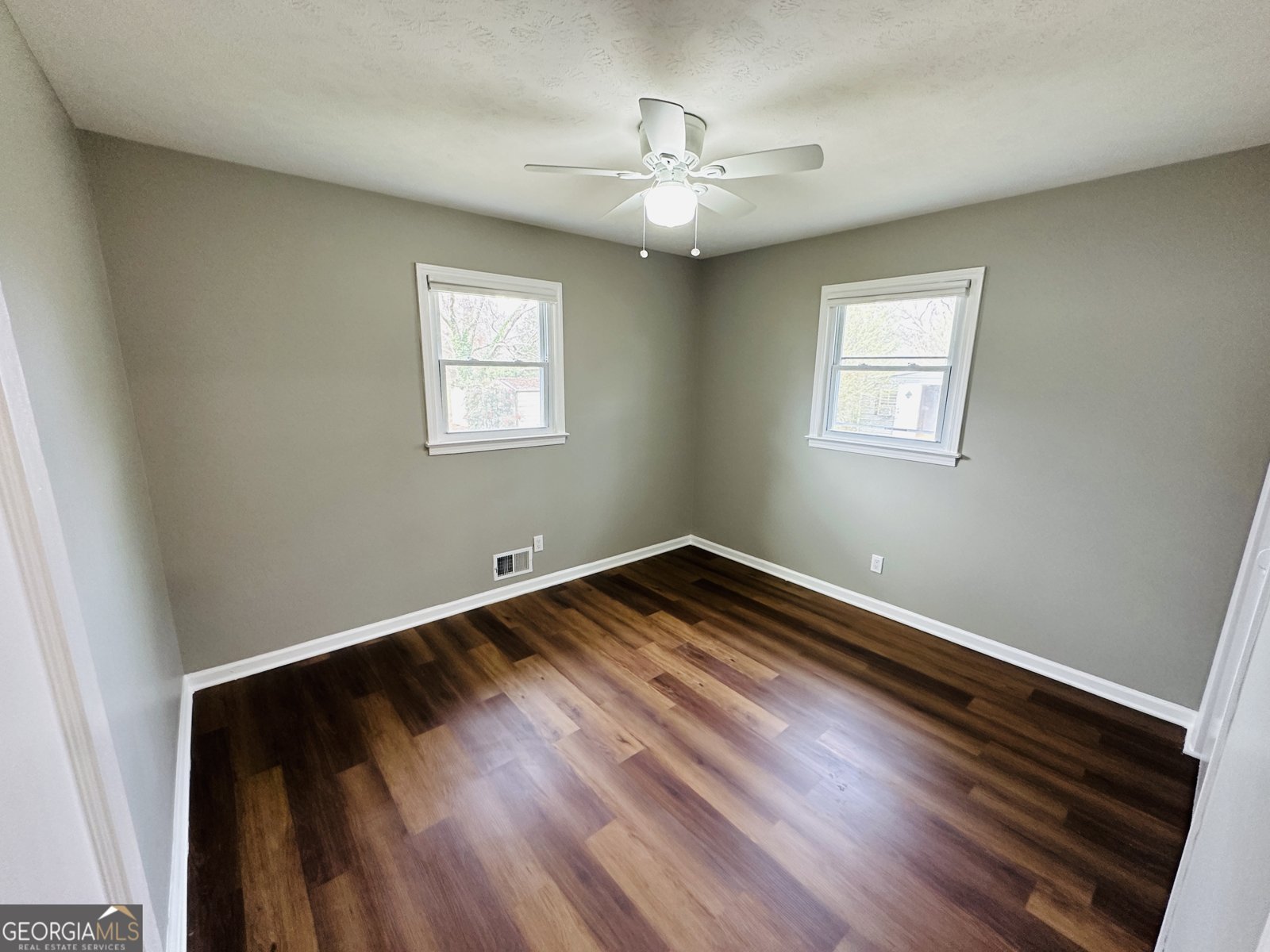 1277 4th Avenue Auburn - 7