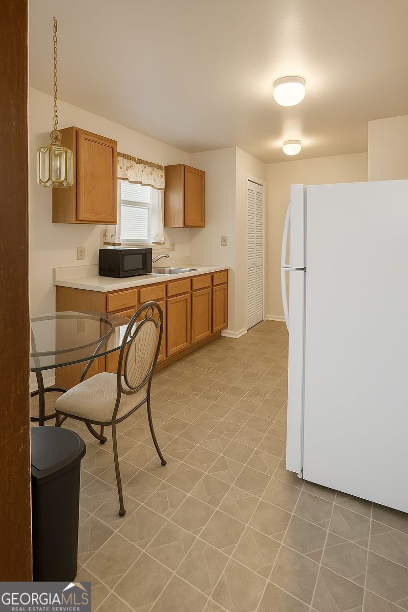 3272 KINGSTON Road Atlanta - 12