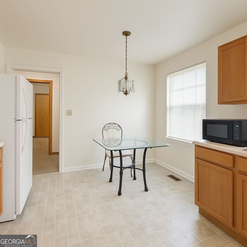 3272 KINGSTON Road Atlanta - 14