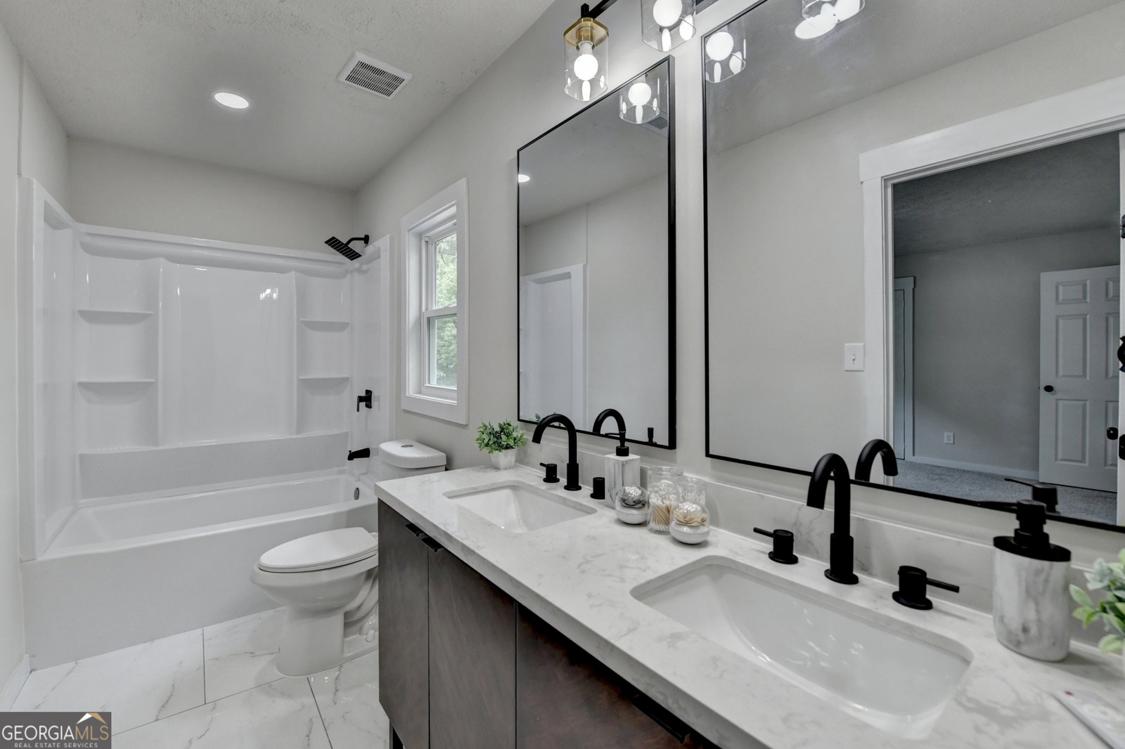 226 Sandra Drive Lilburn - 37