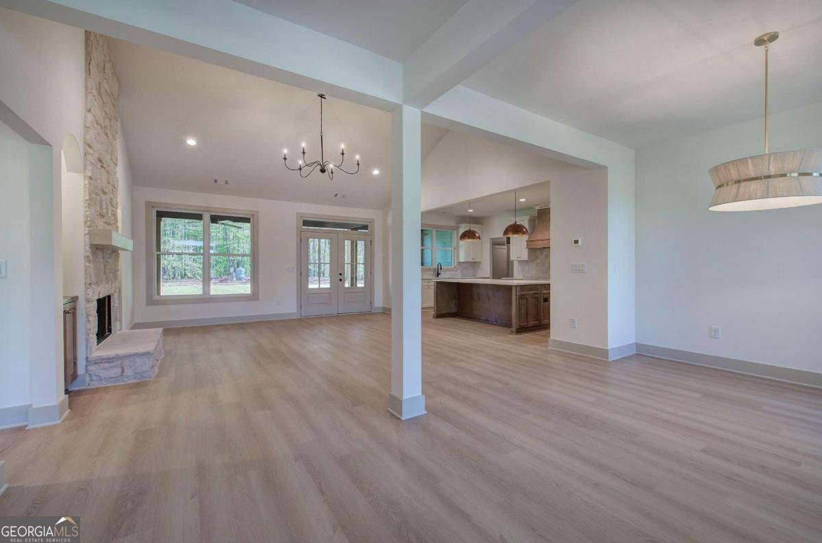 1878 Cochran Road Dallas - 5
