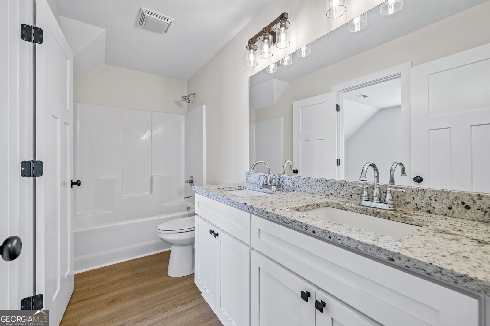 409 Roper Drive Clarkesville - 24