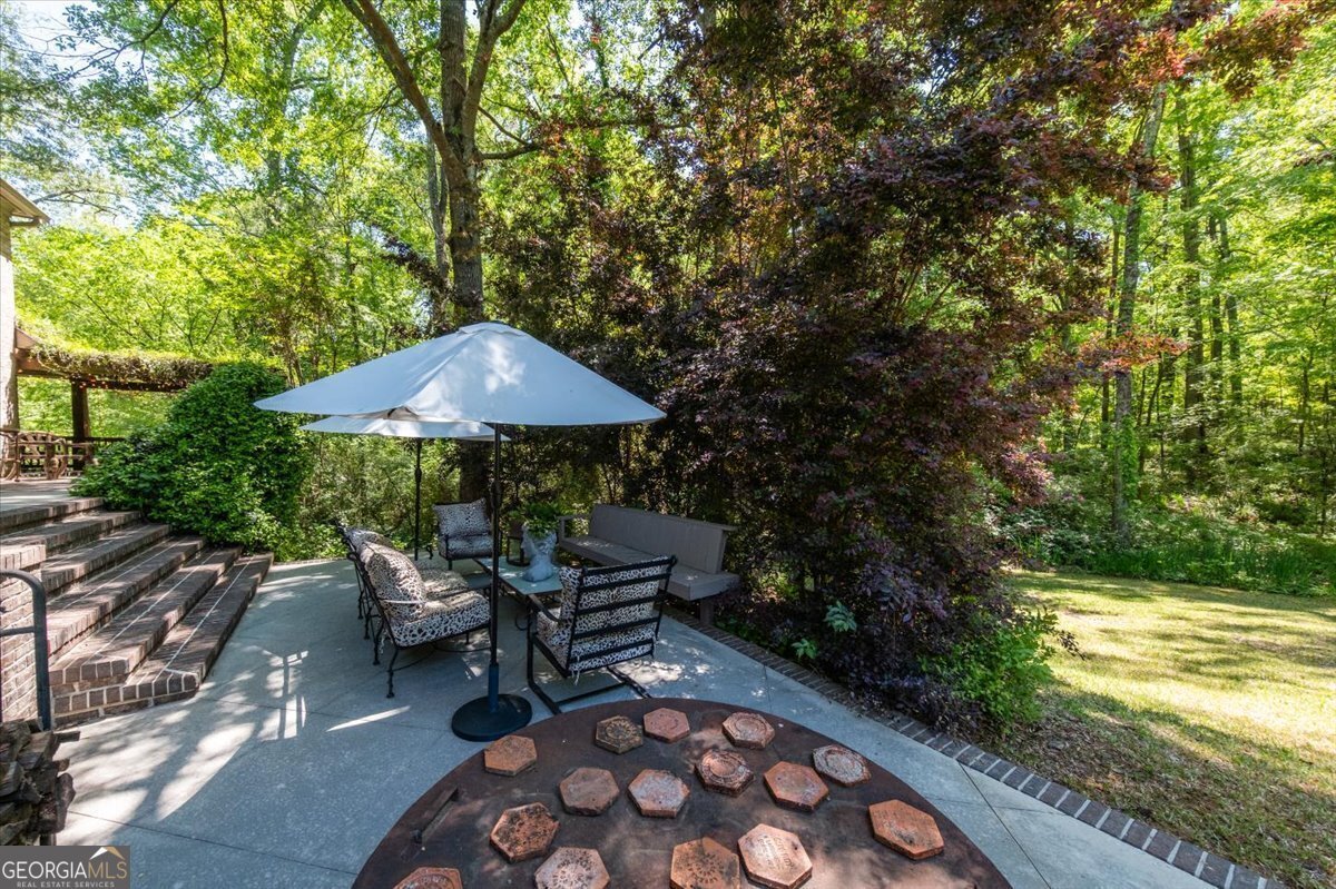 684 Richmond Hill Court Macon - 37