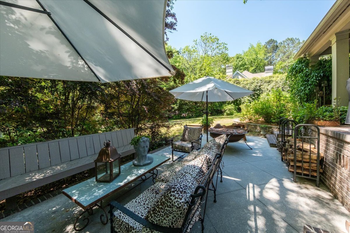684 Richmond Hill Court Macon - 38