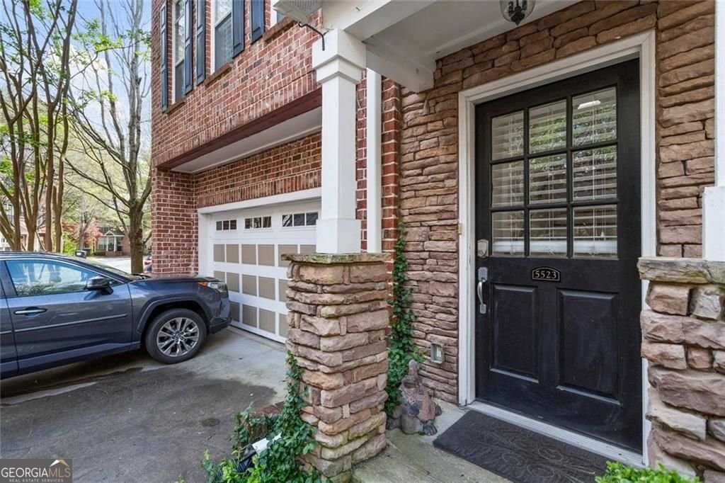 5523 Glenridge Park Atlanta - 2