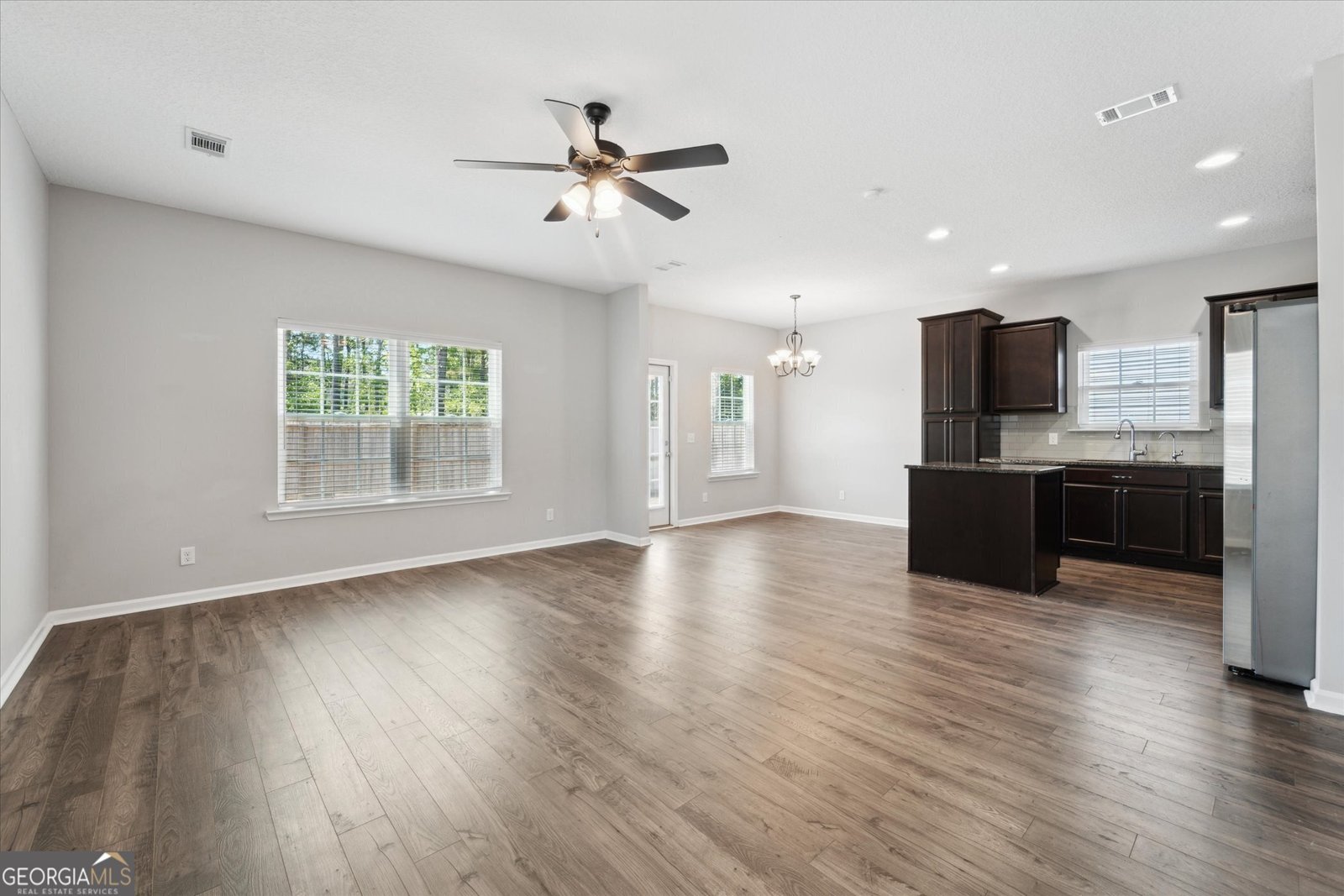 51 Trask Circle Hinesville - 3