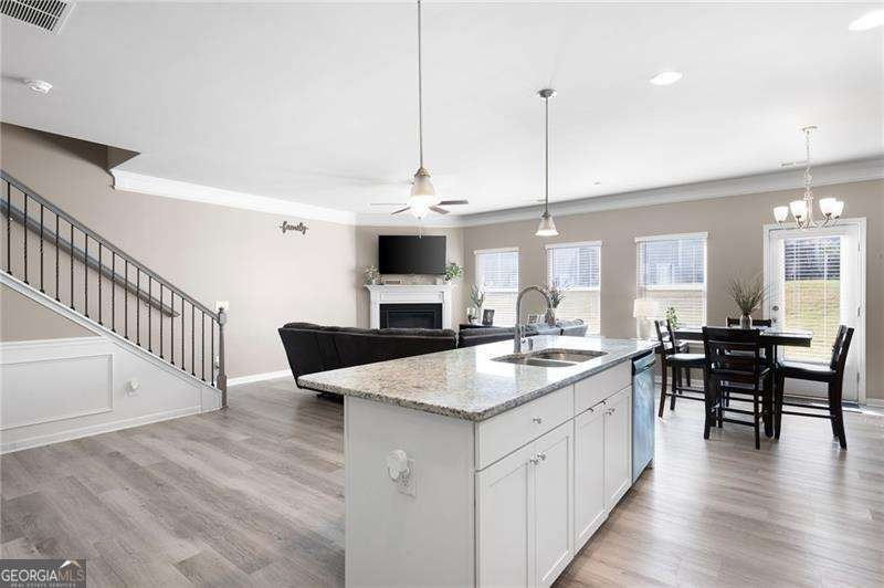 438 Crescent Woode Drive Dallas - 8