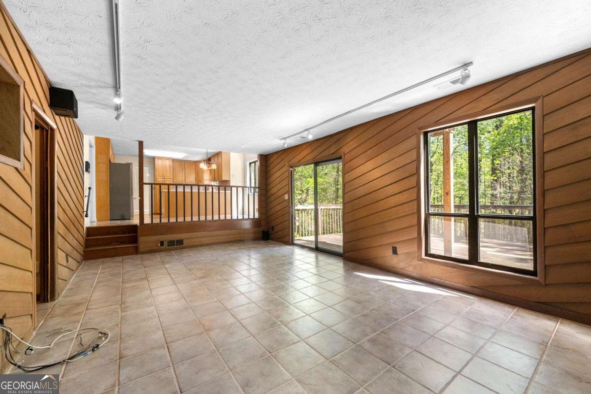 2235 Six Branches Drive Roswell - 15