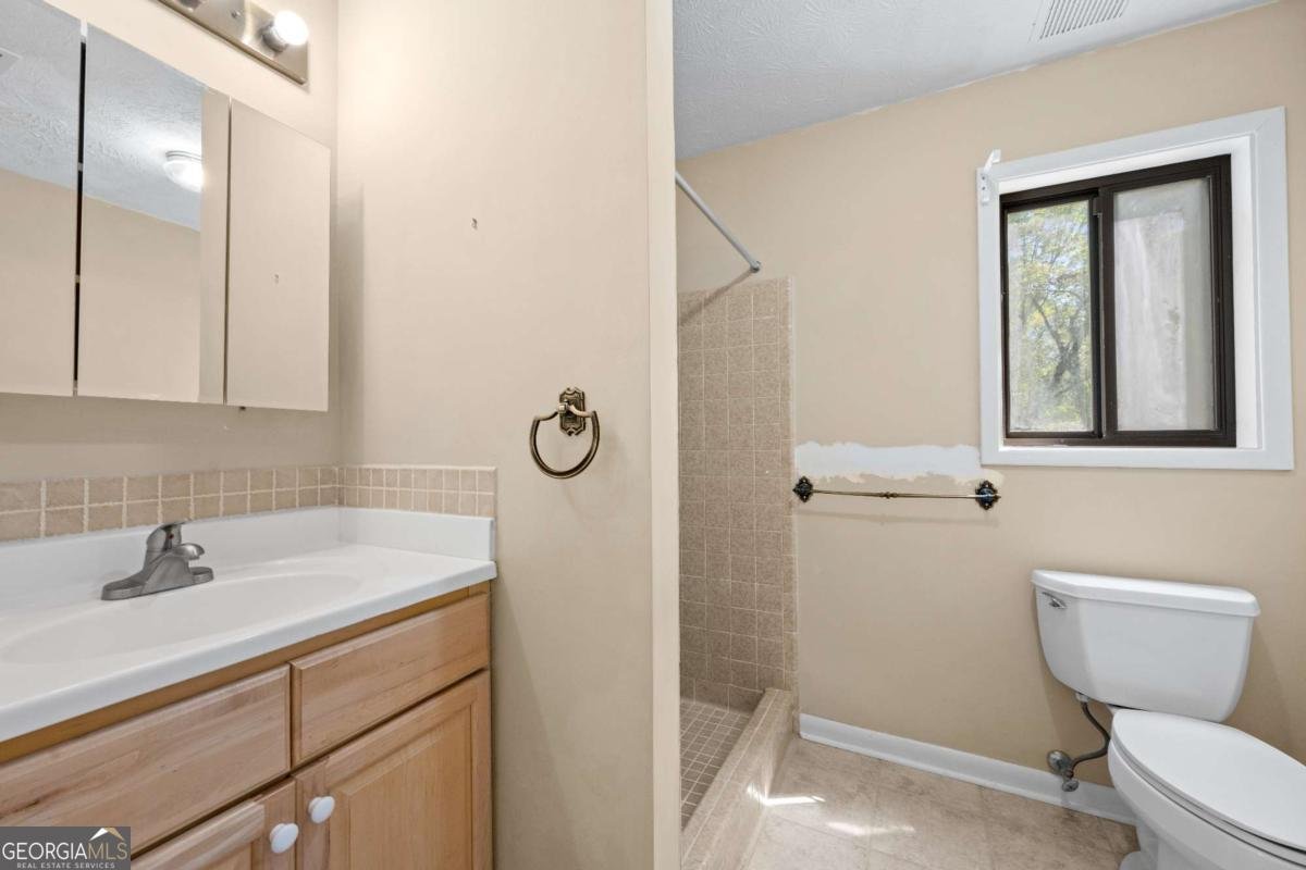 2235 Six Branches Drive Roswell - 17