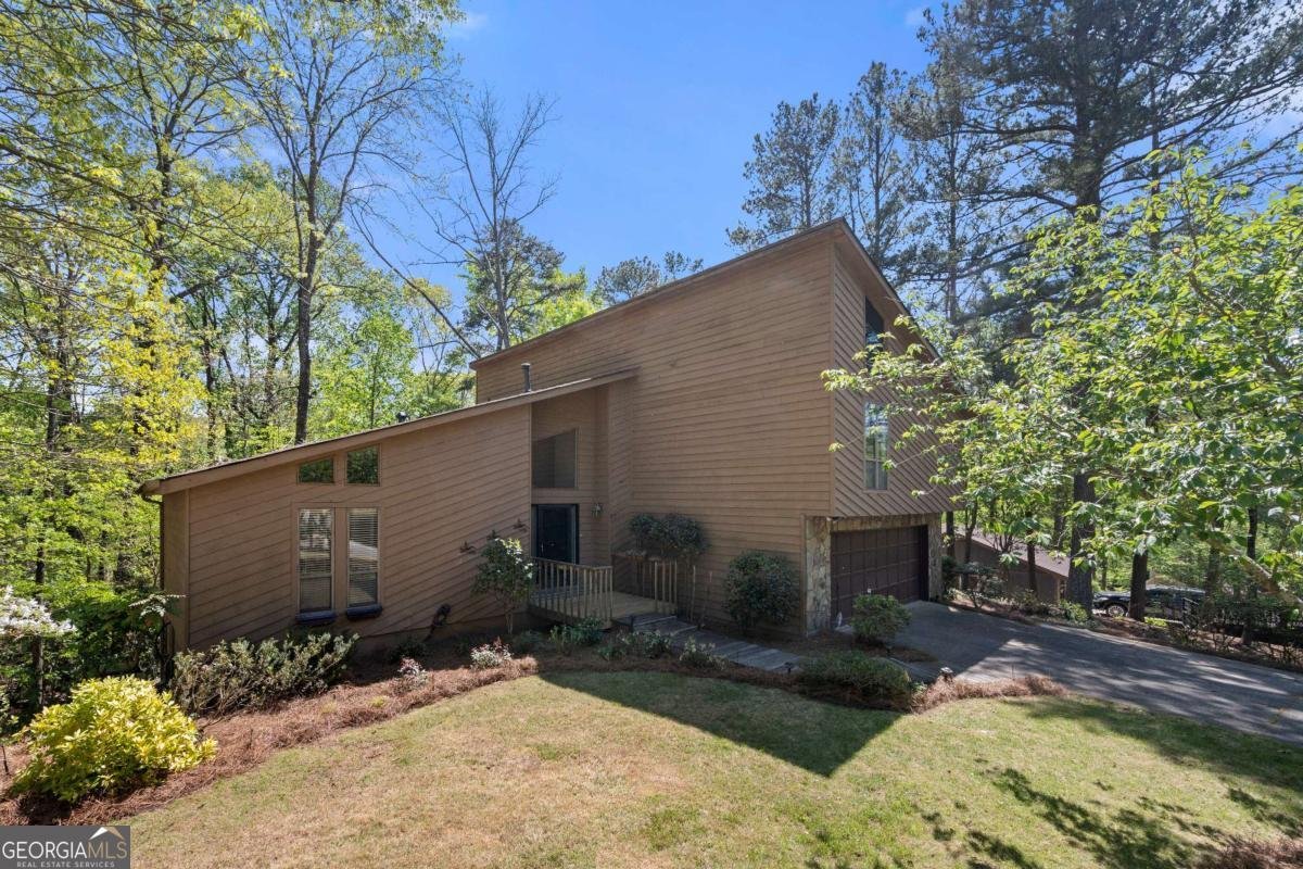 2235 Six Branches Drive Roswell - 4