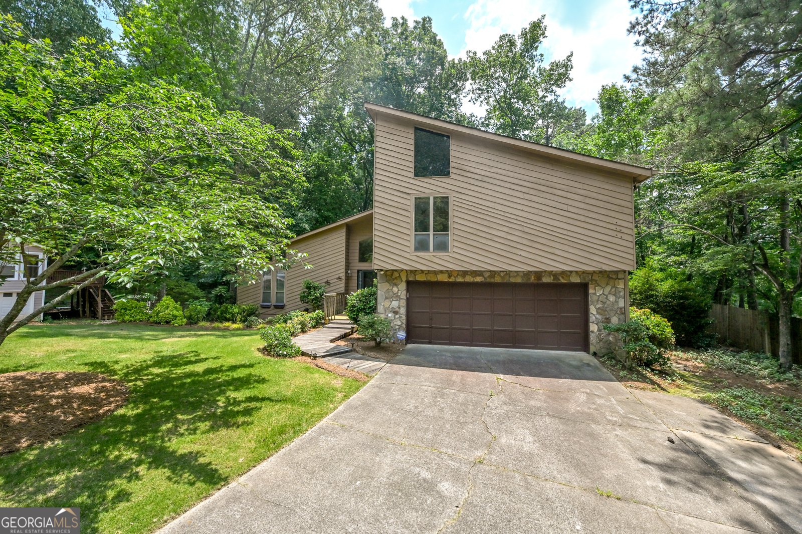 2235 Six Branches Drive Roswell - 51