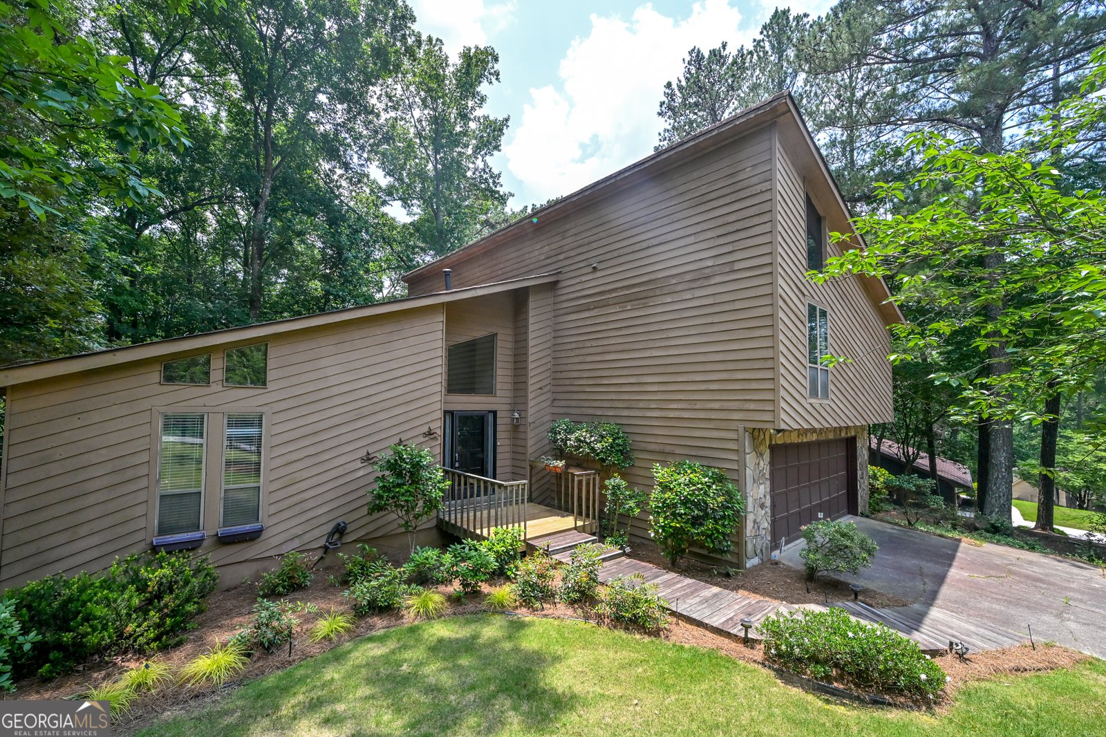 2235 Six Branches Drive Roswell - 53