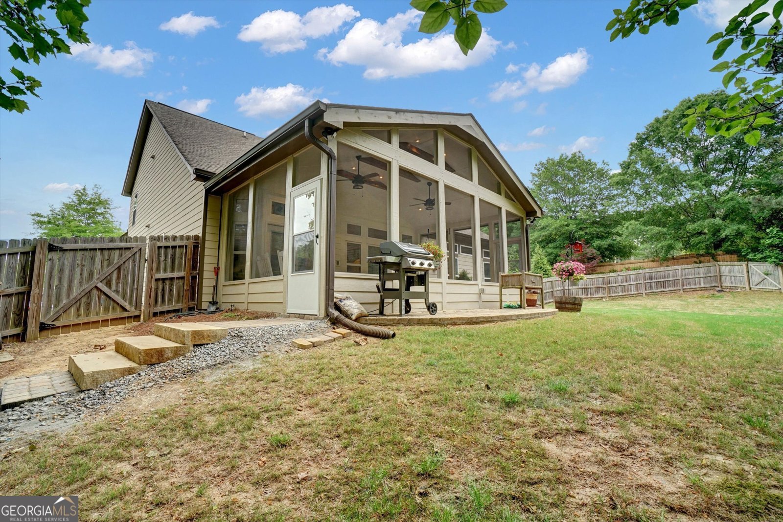 3215 Trowbridge Drive Cumming - 27