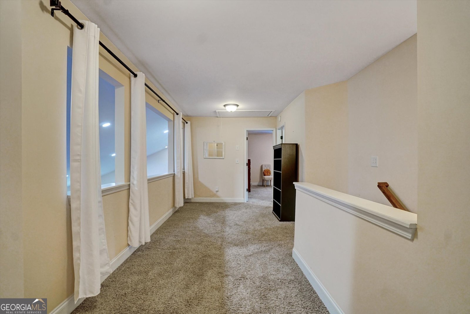 3215 Trowbridge Drive Cumming - 40
