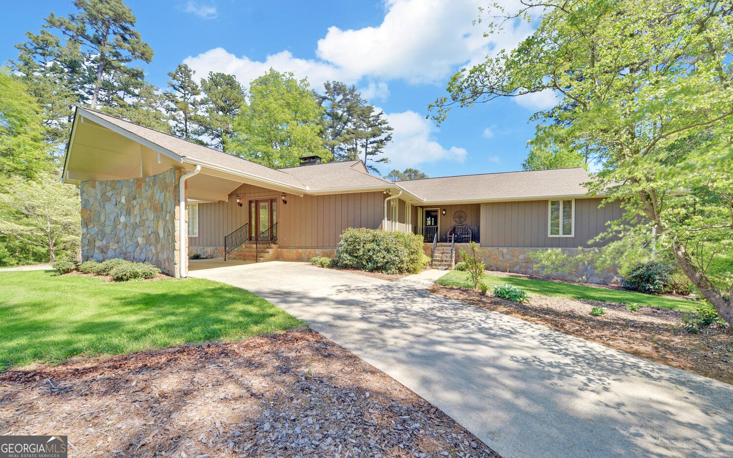 850 Long Road Toccoa - 1