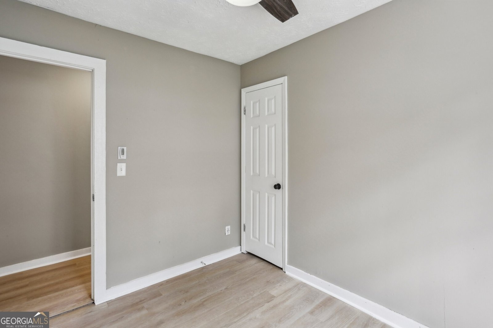 1545 Orlando Street Atlanta - 23