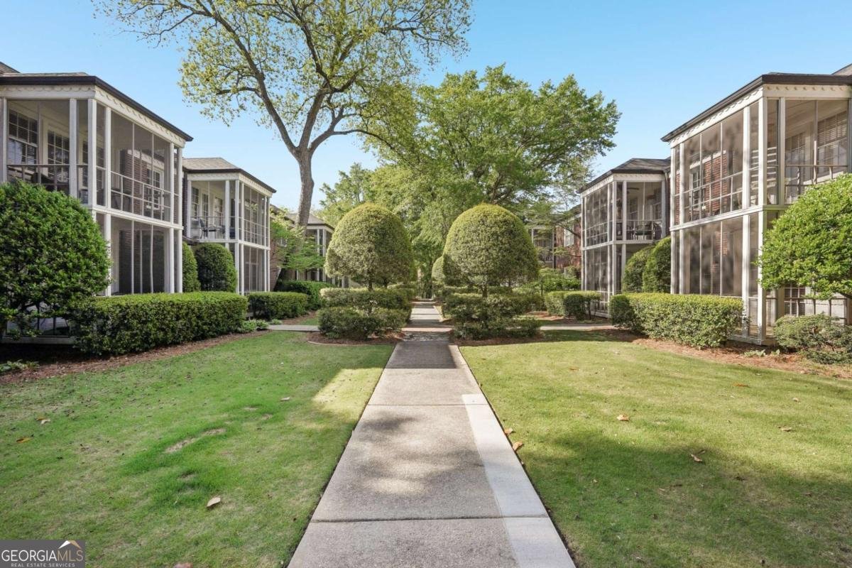 55 Delmont Drive Atlanta - 1