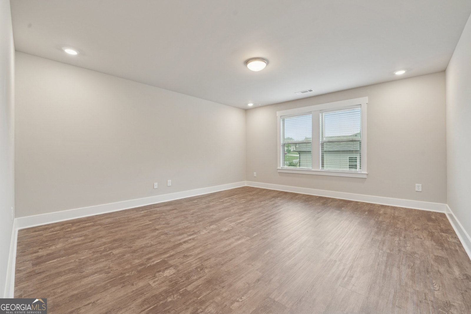 6340 Arlington Circle Cumming - 34