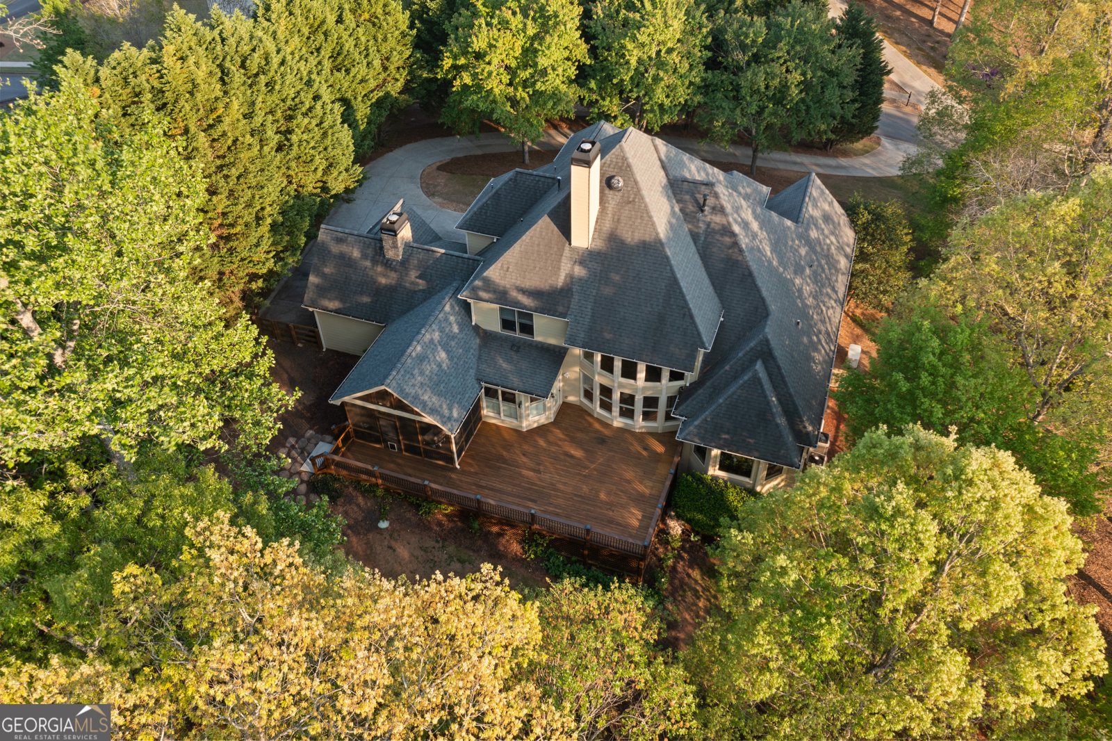 519 River Estates Parkway Canton - 53