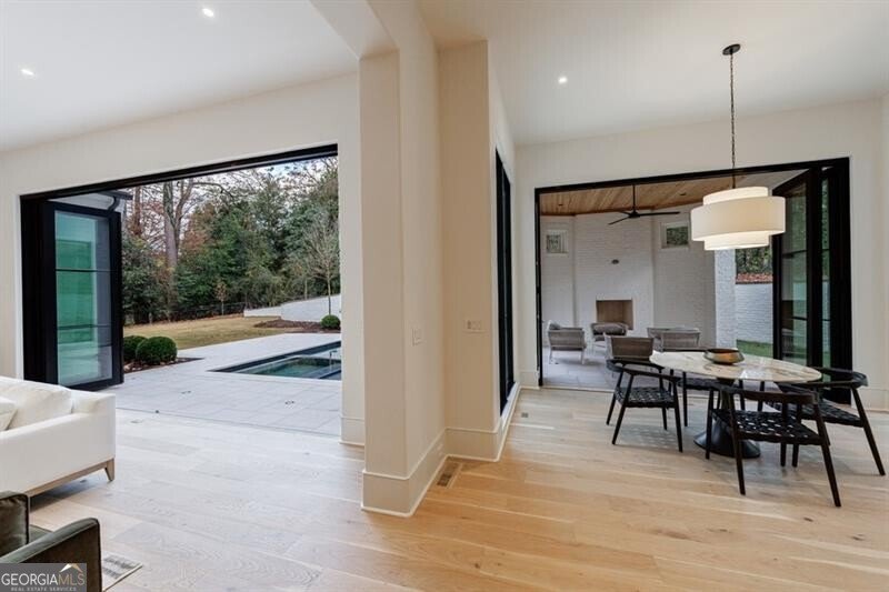 2983 Habersham Court Atlanta - 37