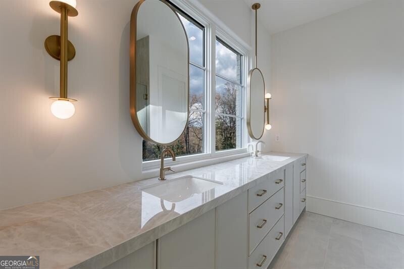 2983 Habersham Court Atlanta - 90