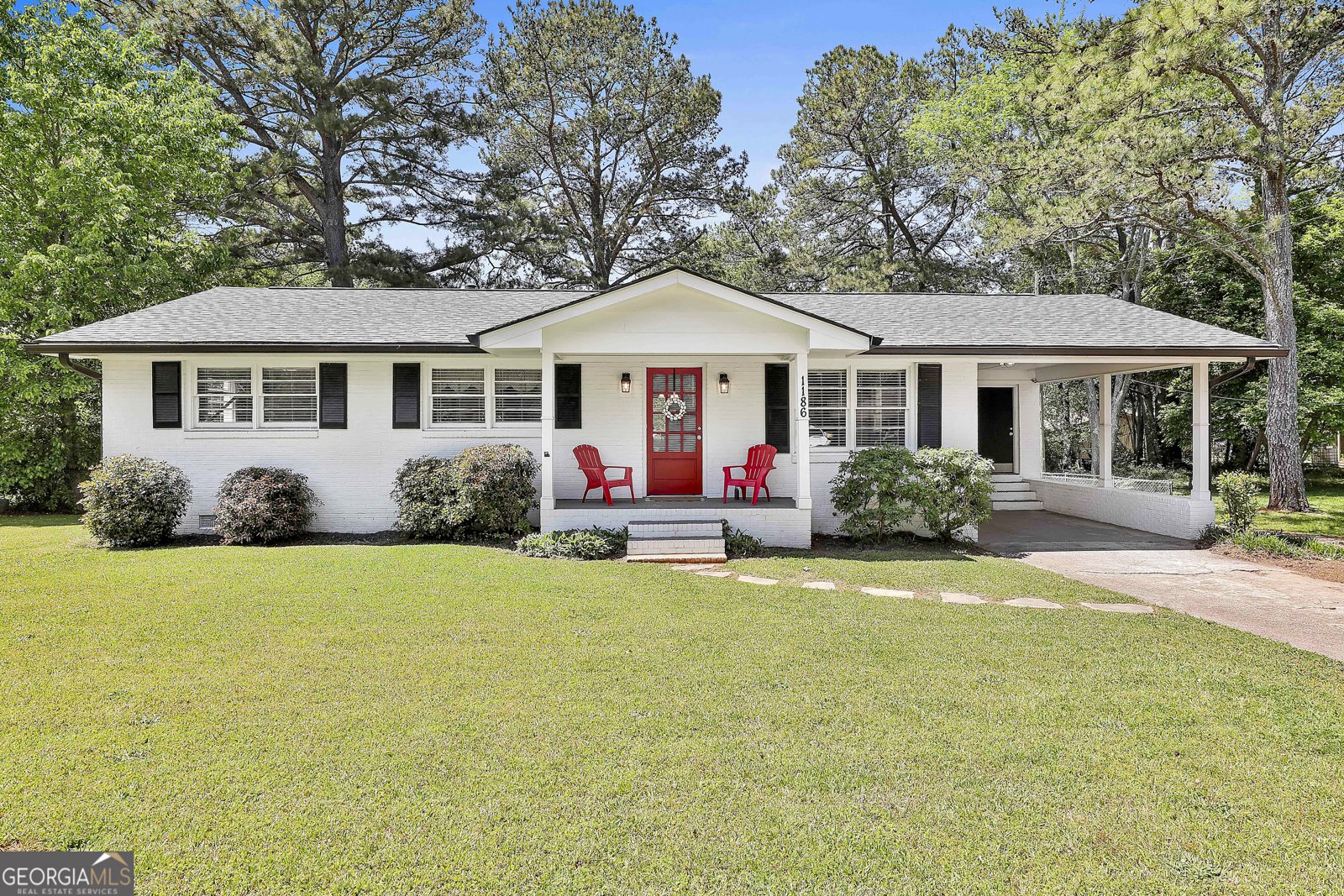 1186 Roscoe Road Newnan - 1