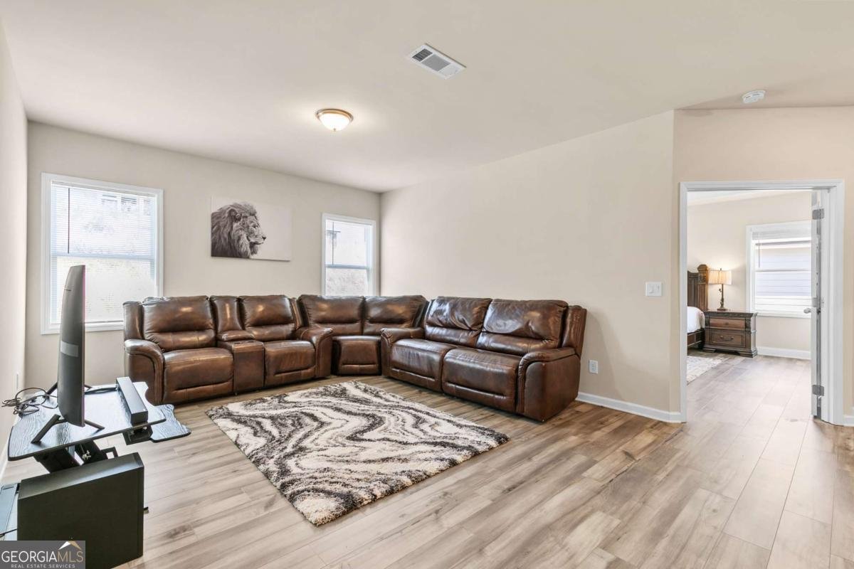 1602 Dover Creek Lane Lawrenceville - 37